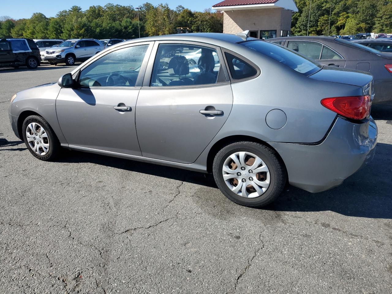 HYUNDAI ELANTRA BLUE