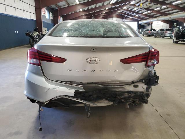 2020 HYUNDAI ELANTRA SE - 5NPD84LF5LH559911