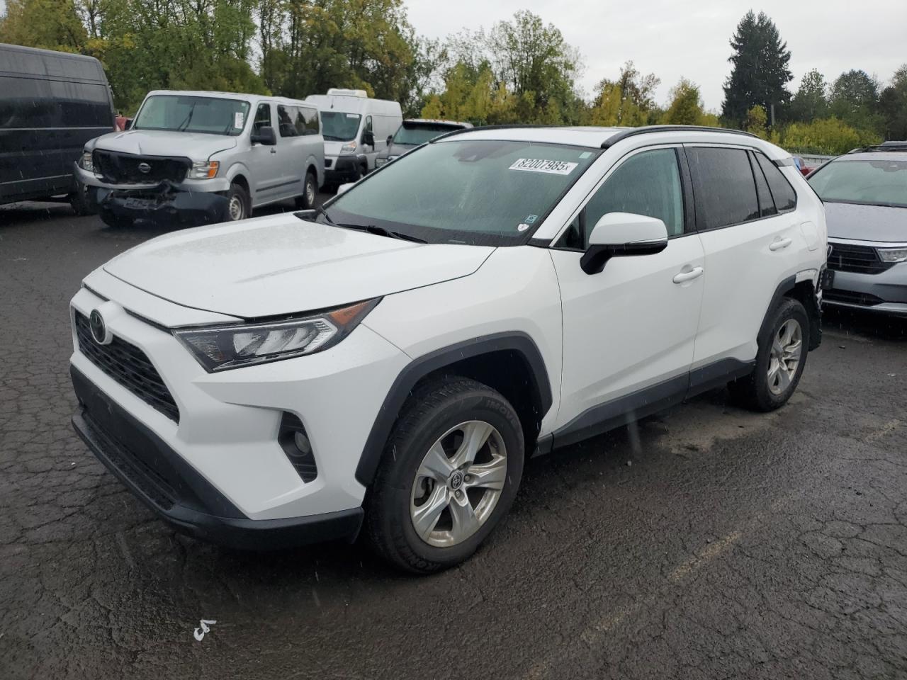TOYOTA RAV4 XLE