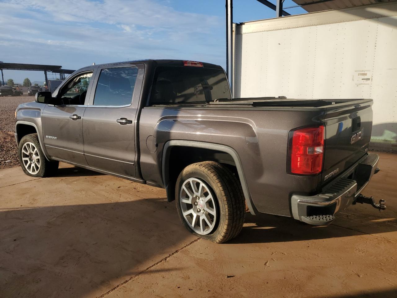 GMC SIERRA 1500 C1500 SLE