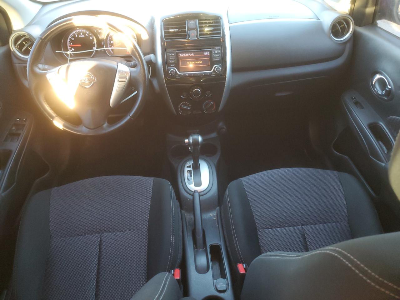 NISSAN VERSA S