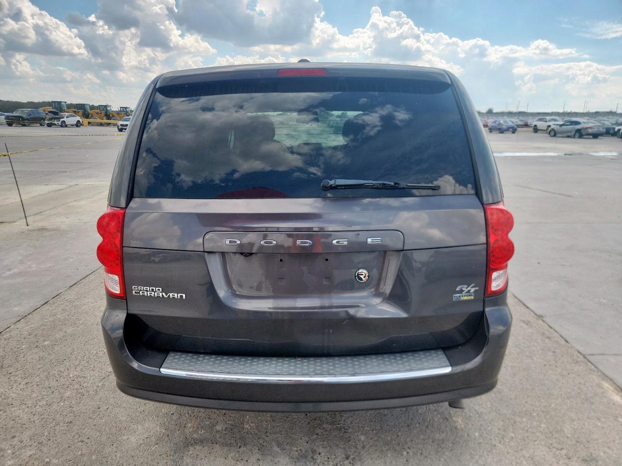 DODGE GRAND CARAVAN R/T