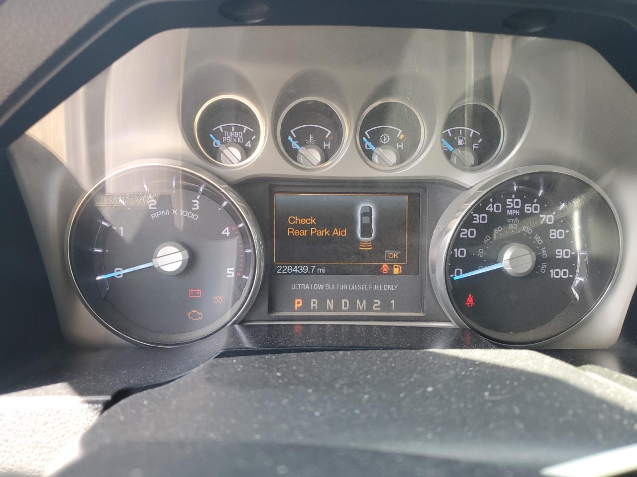 FORD F-350 SUPER DUTY