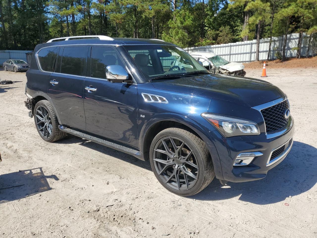 INFINITI QX80