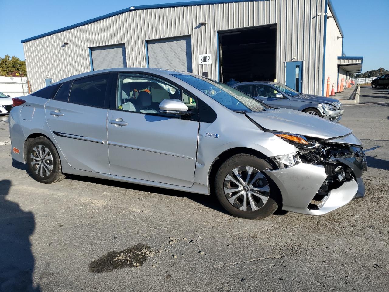 TOYOTA PRIUS PRIME LE