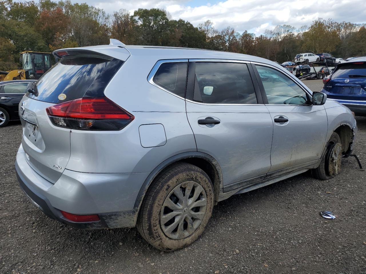 Lot #3311625266 2017 NISSAN ROGUE S