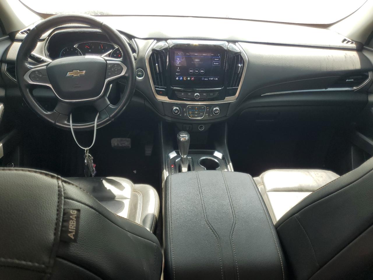 CHEVROLET TRAVERSE LT