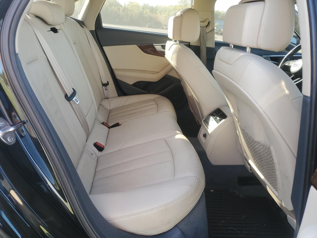 AUDI A4 PREMIUM PLUS