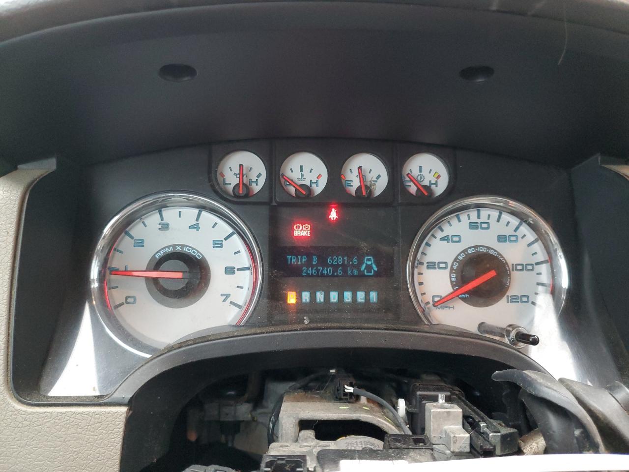 FORD F-150 SUPERCREW