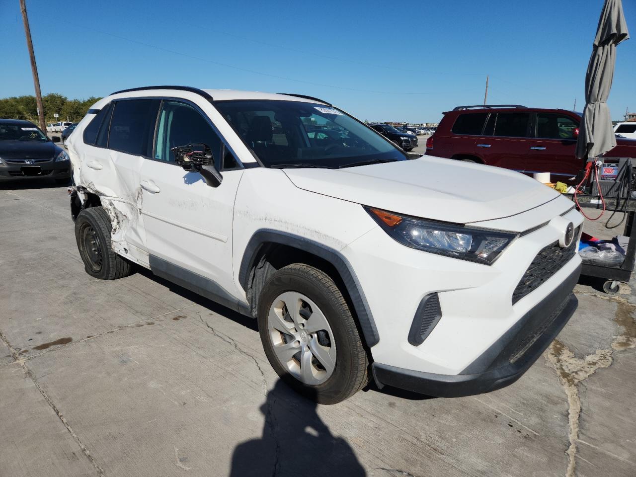 TOYOTA RAV4 LE