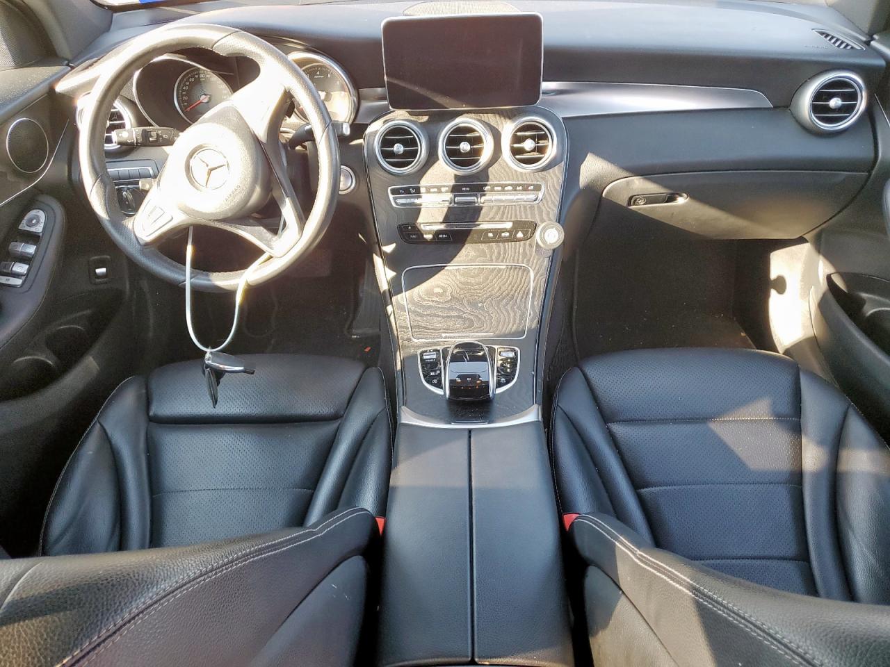 MERCEDES-BENZ GLC-CLASS 300