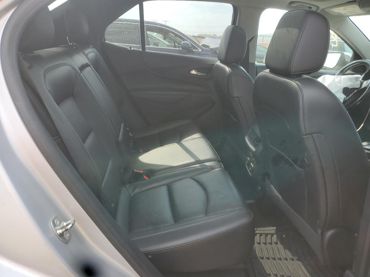 CHEVROLET EQUINOX PREMIER