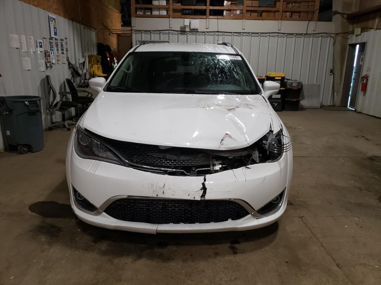 CHRYSLER PACIFICA TOURING L PLUS