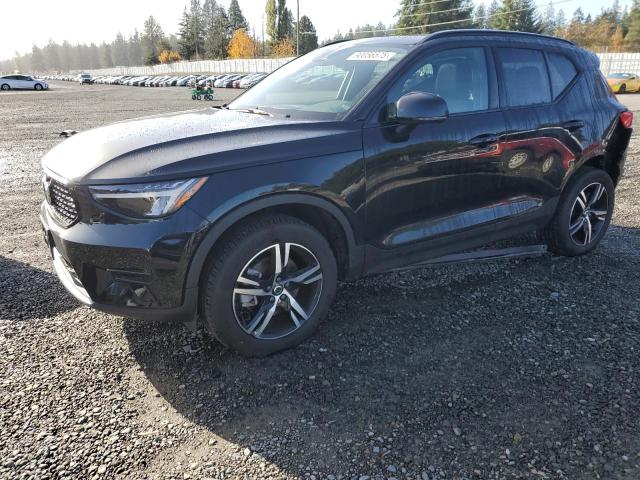 2024 VOLVO XC40 CORE #3308248167