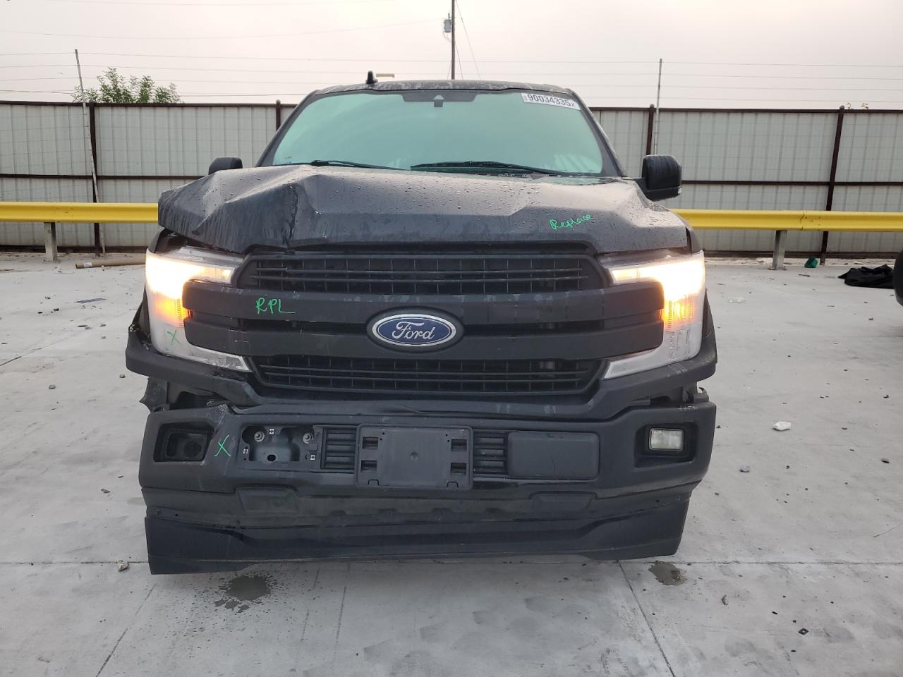 FORD F-150 SUPERCREW