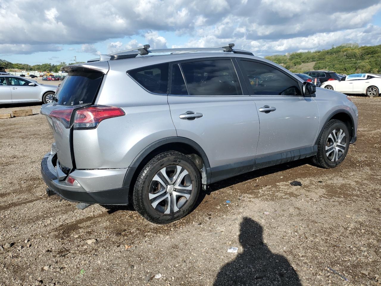 TOYOTA RAV4 LE