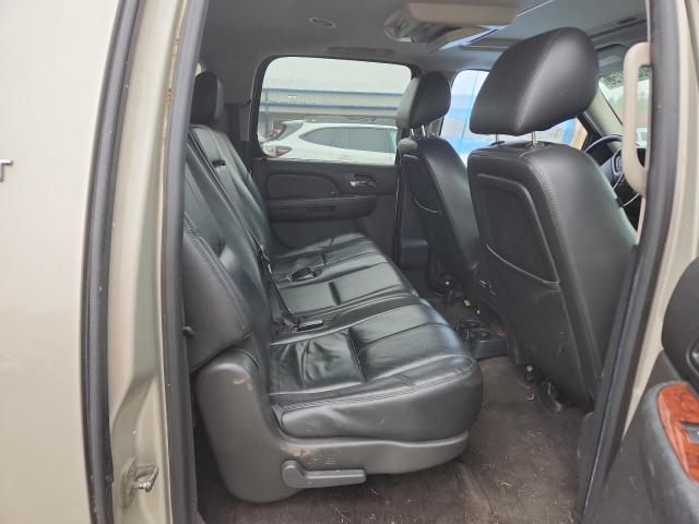 2014 CHEVROLET SUBURBAN K - 1GNSKJE77ER190744