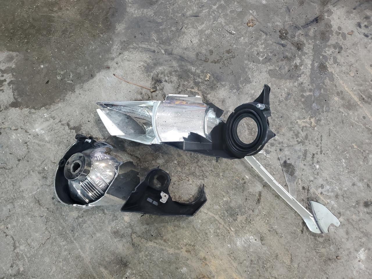 VOLKSWAGEN ROUTAN SE