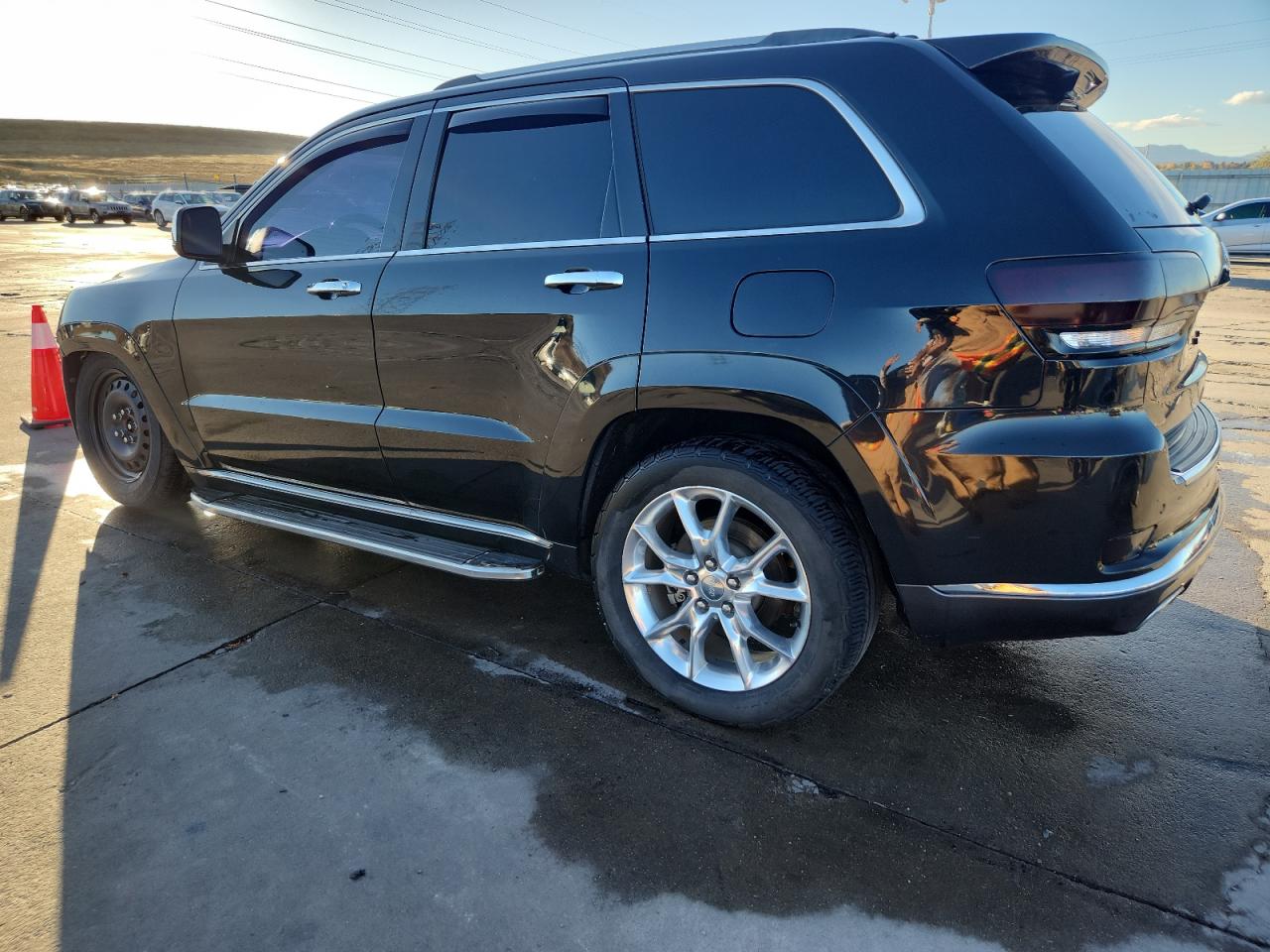 JEEP GRAND CHEROKEE SUMMIT