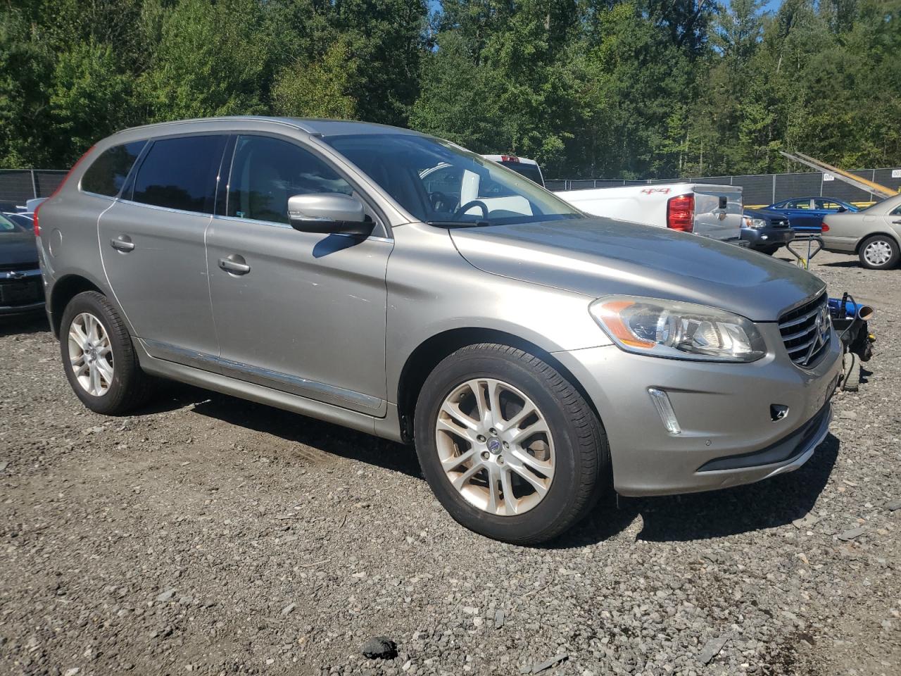 VOLVO XC60 T5 PREMIER