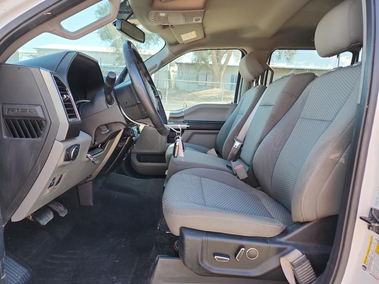 FORD F-150 SUPERCREW