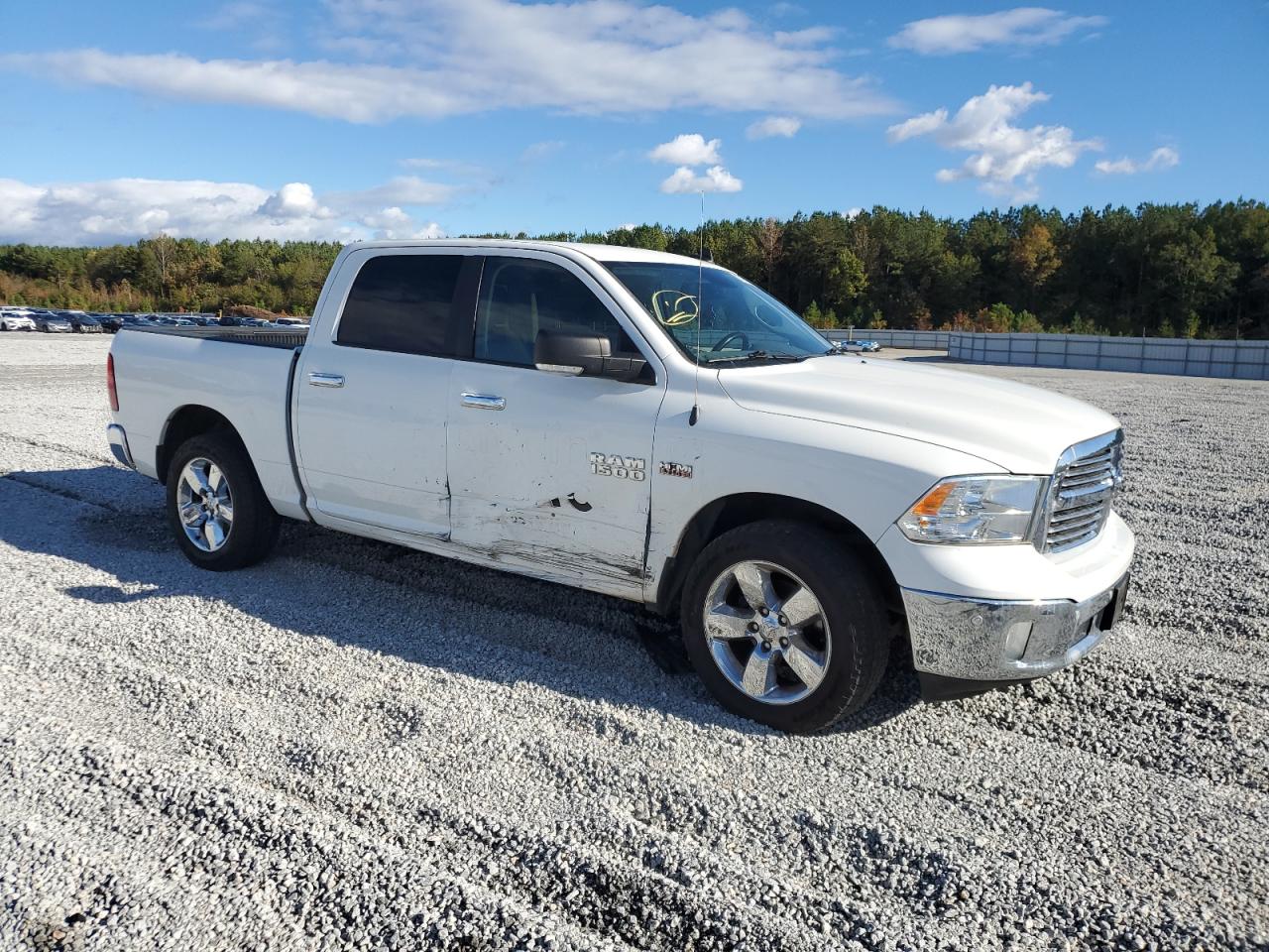 RAM 1500 SLT