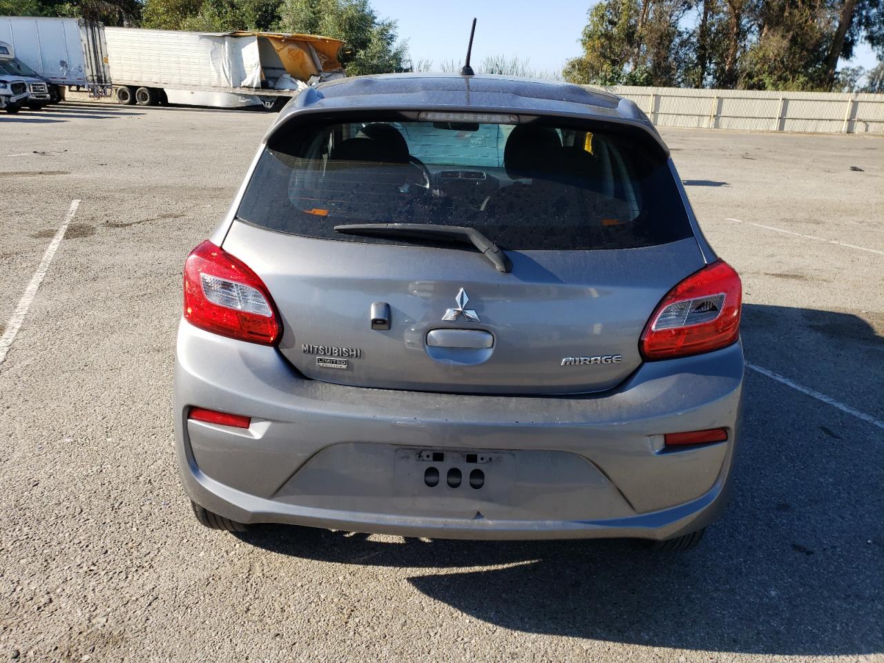 MITSUBISHI MIRAGE LE