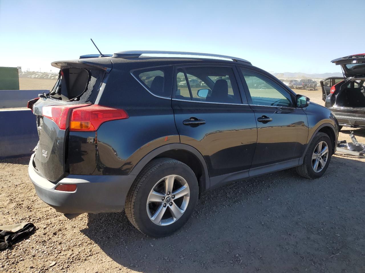 TOYOTA RAV4 XLE