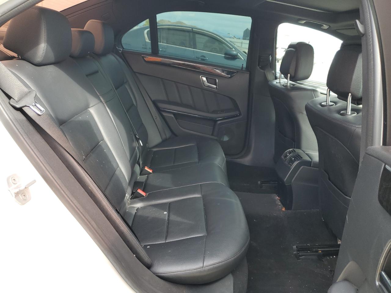 MERCEDES-BENZ E-CLASS 350