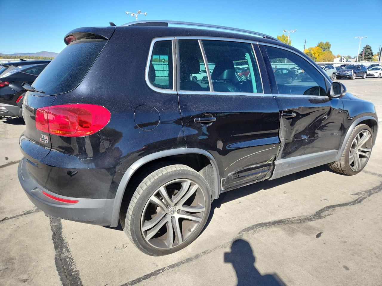 VOLKSWAGEN TIGUAN SEL