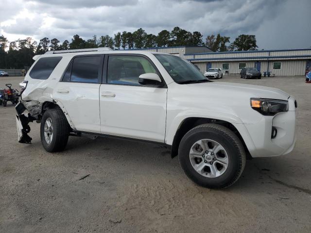 2018 TOYOTA 4RUNNER SR - JTEZU5JRXJ5181694