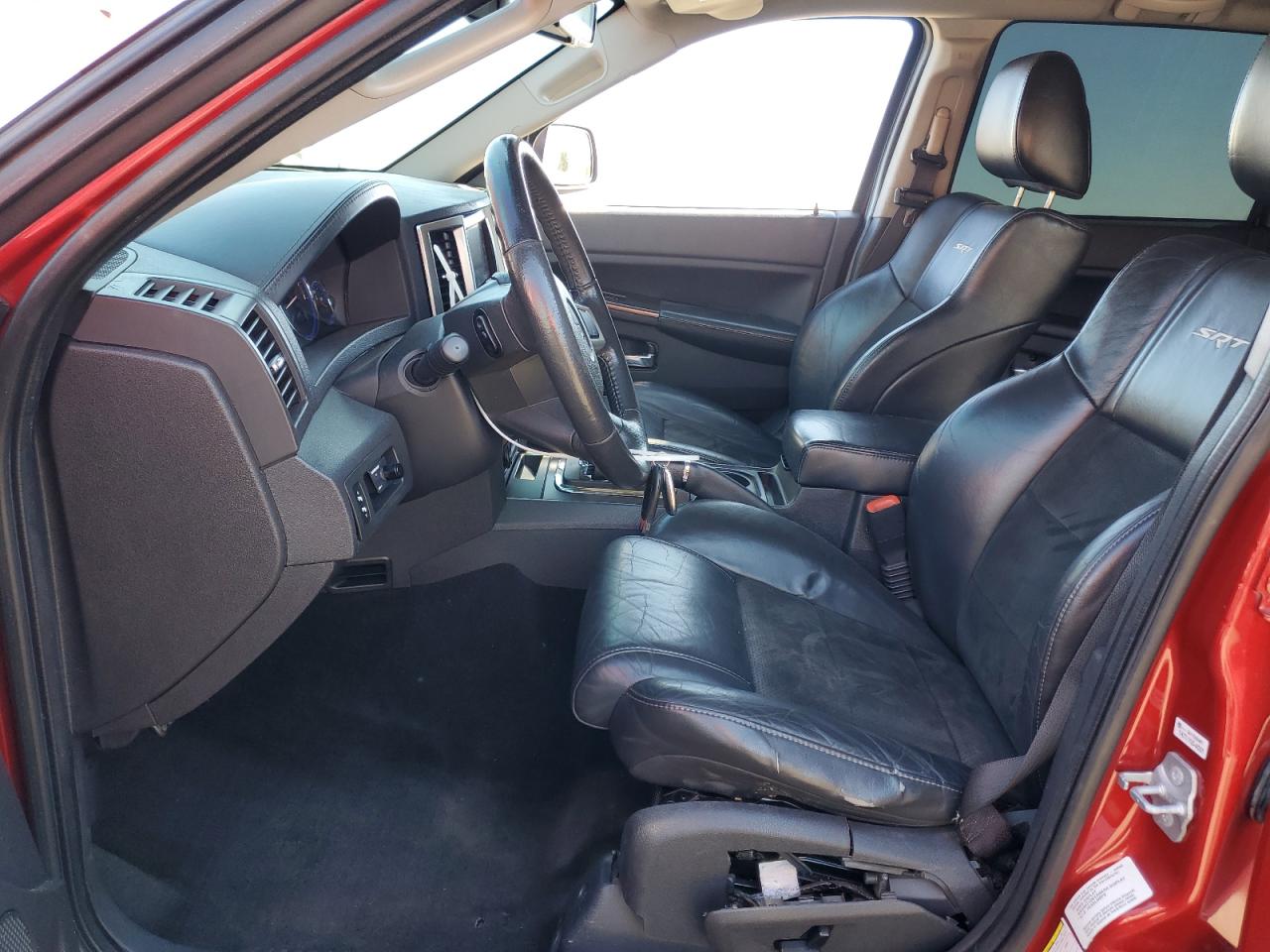 JEEP GRAND CHEROKEE SRT-8