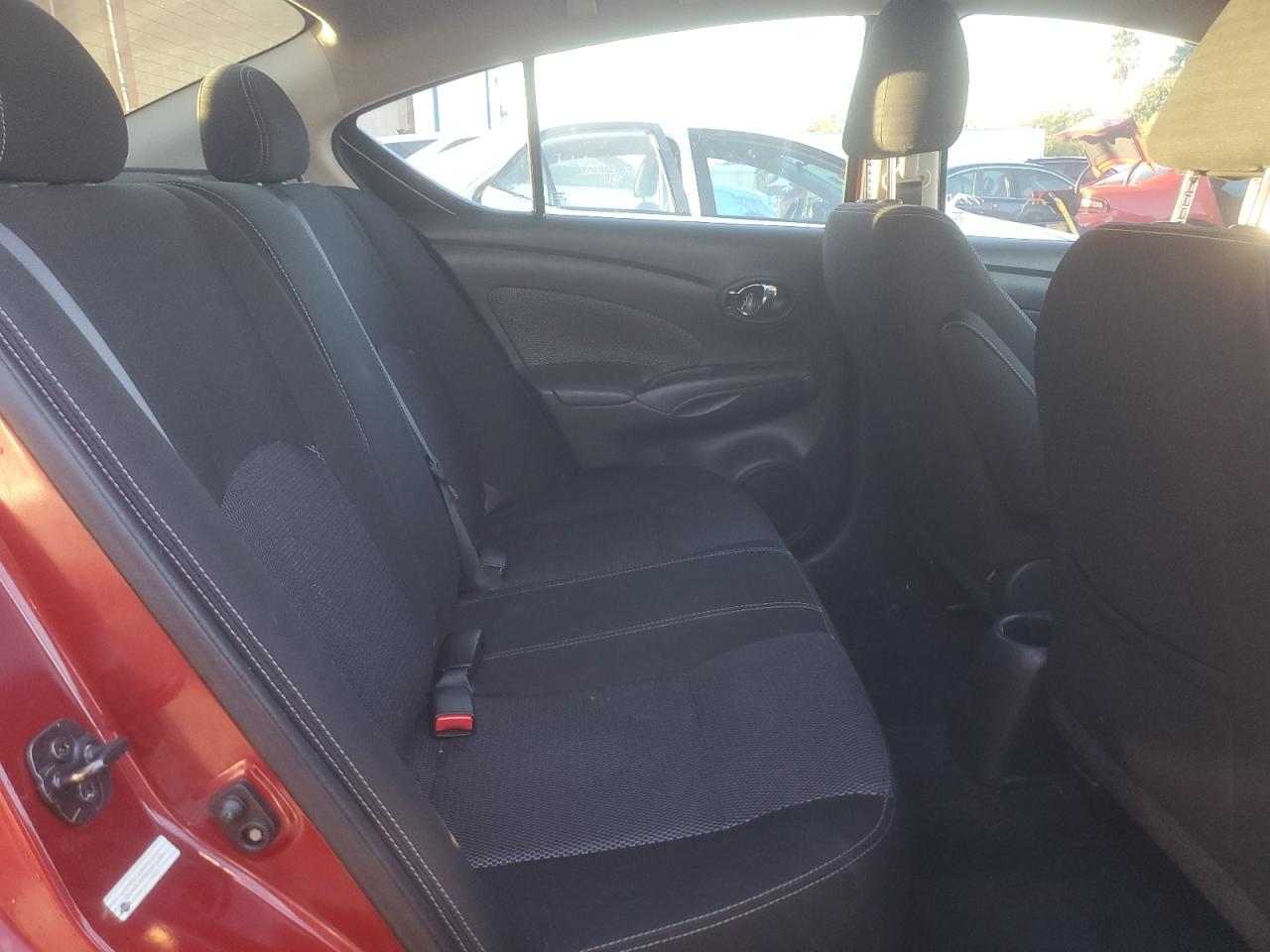 NISSAN VERSA S