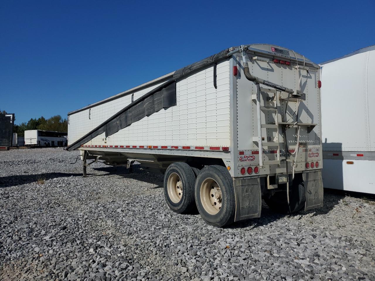 Lot #3291168972 2010 WILSON TRAILER