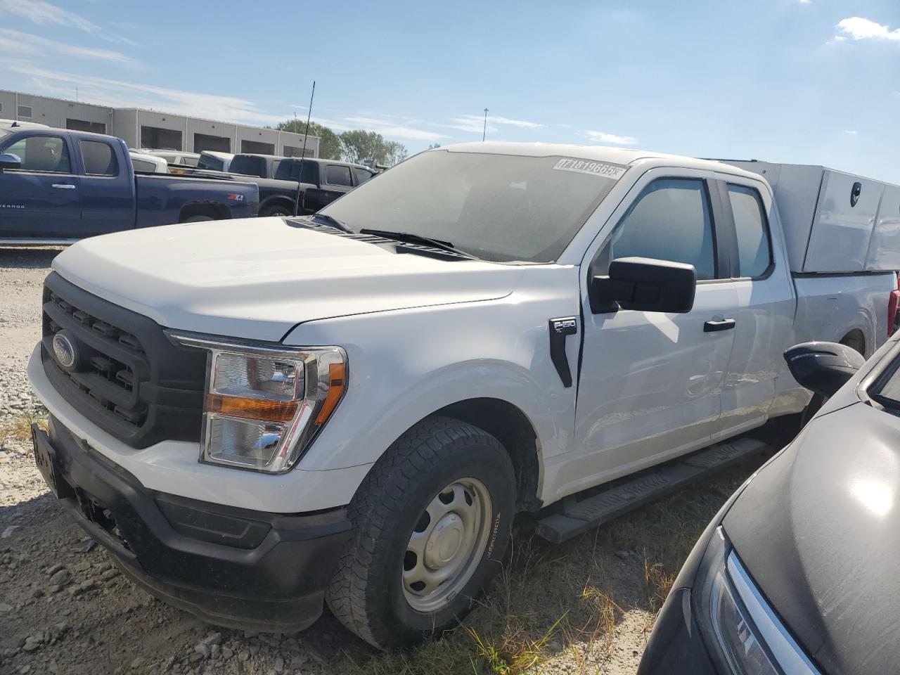 FORD F-150 SUPER CAB