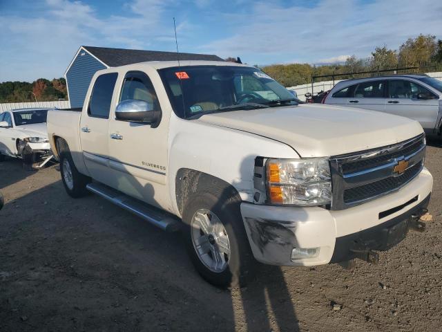 2011 CHEVROLET SILVERADO - 3GCPKTE35BG157549