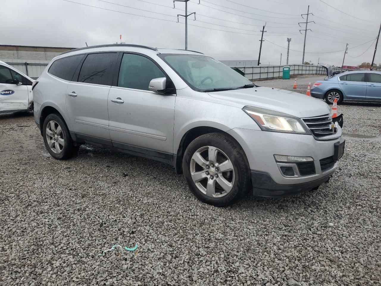 CHEVROLET TRAVERSE LT
