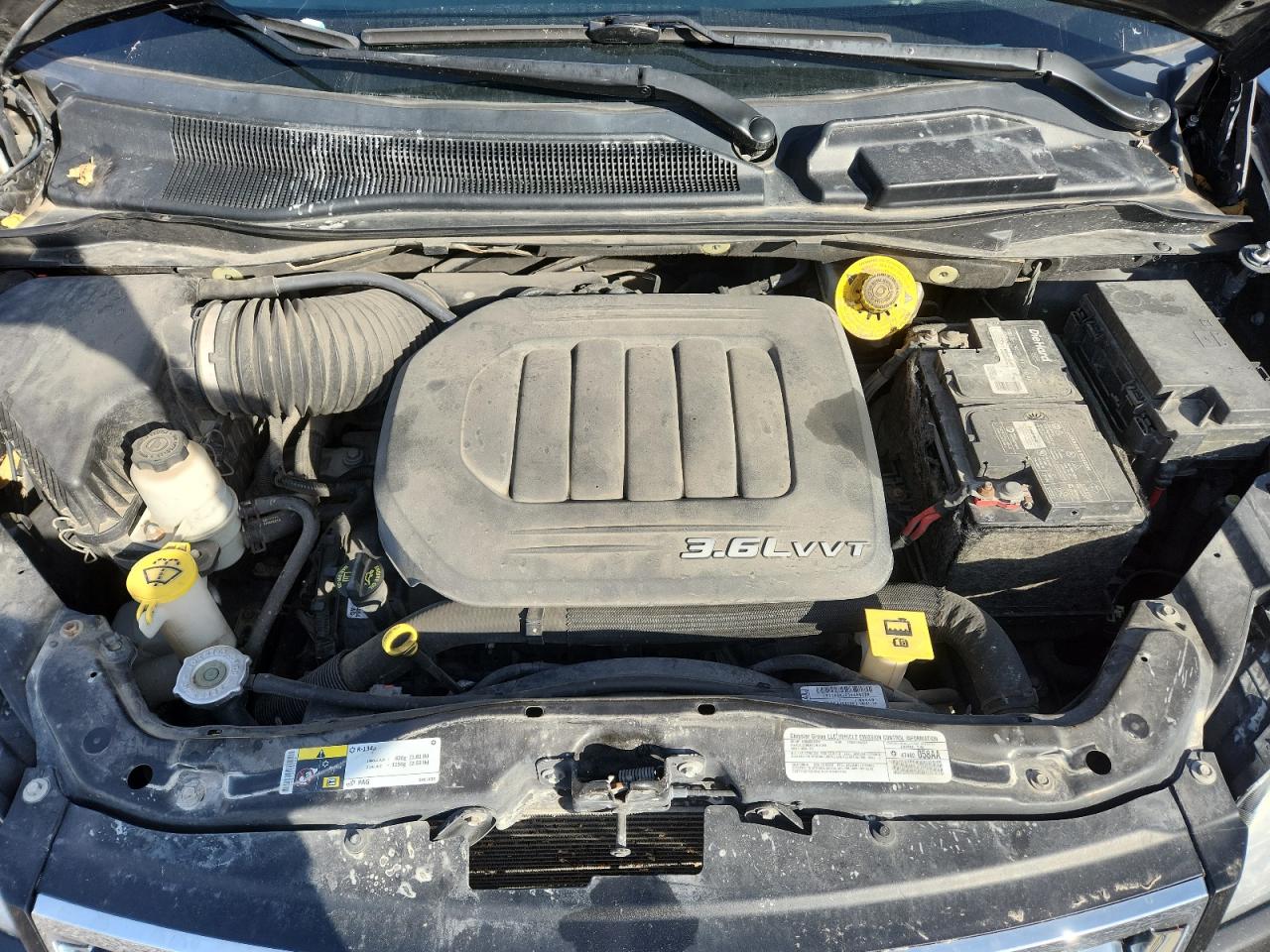 CHRYSLER TOWN & COUNTRY TOURING L