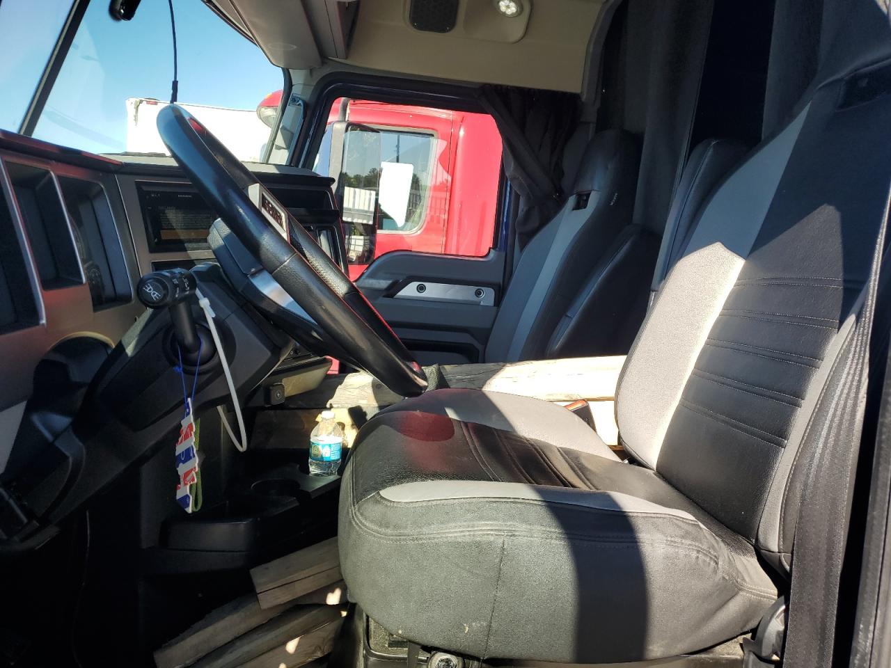 Lot #3301834450 2020 MACK ANTHEM