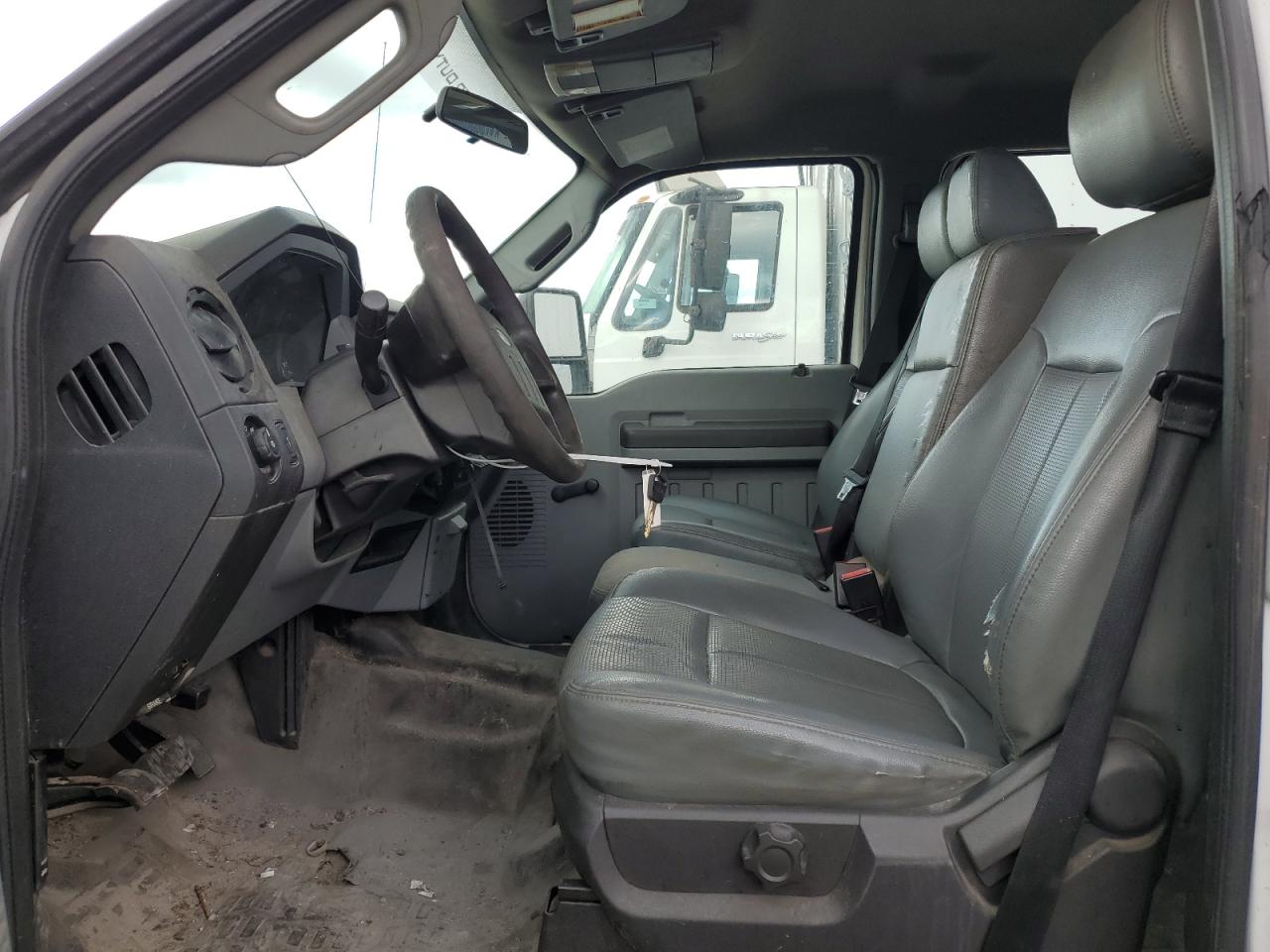 FORD F-550 SUPER DUTY