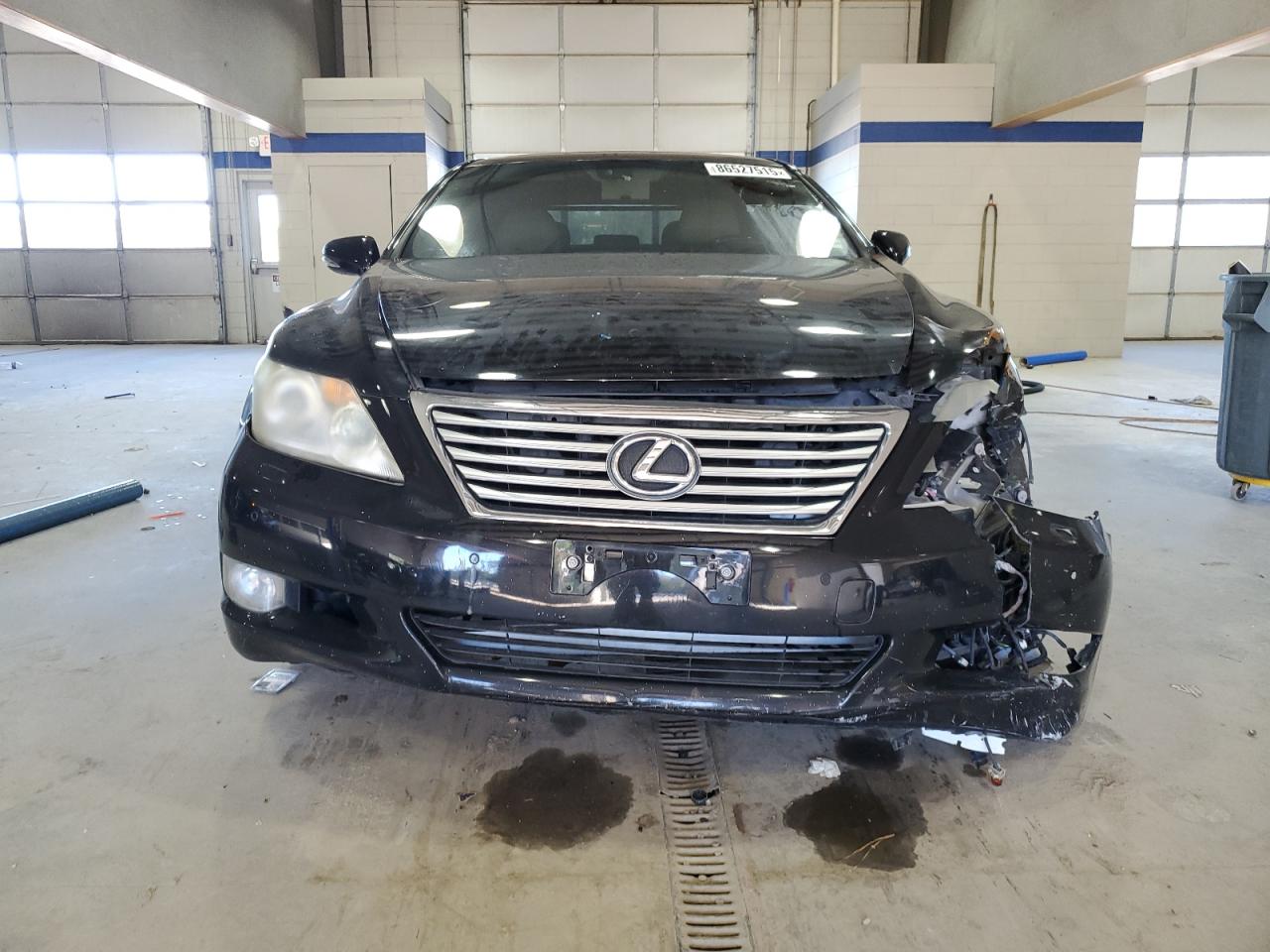 LEXUS LS 460