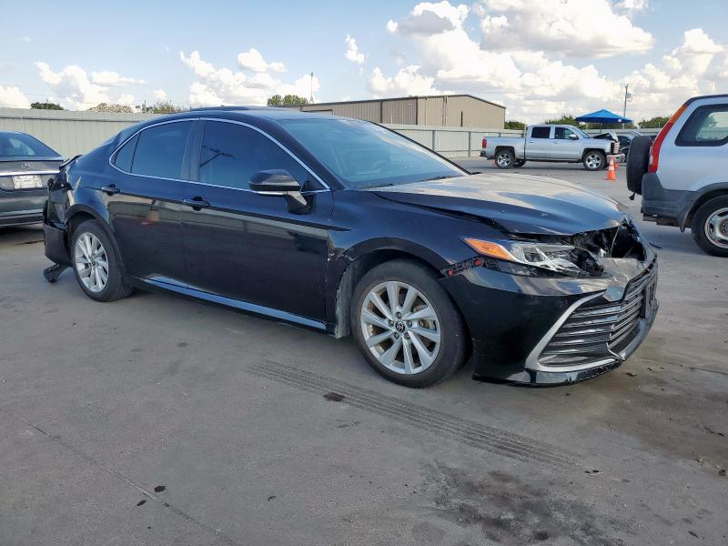 2022 TOYOTA CAMRY LE - 4T1R11AKXNU065525