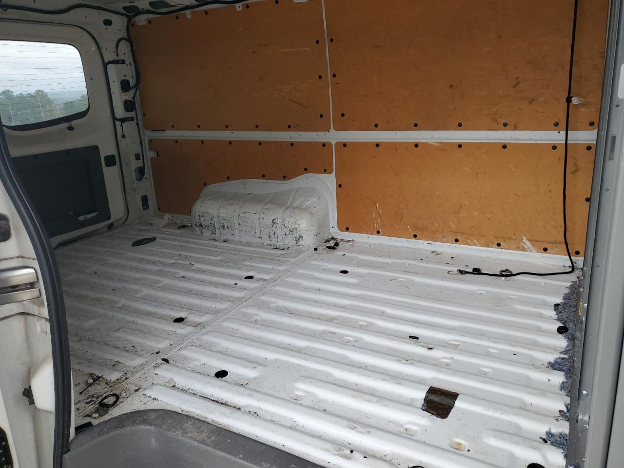 NISSAN NV1500 1500 S