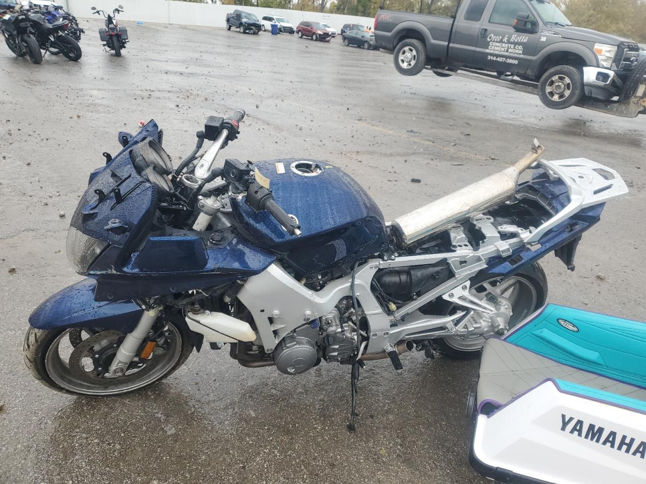Lot #3302788908 2012 YAMAHA CE