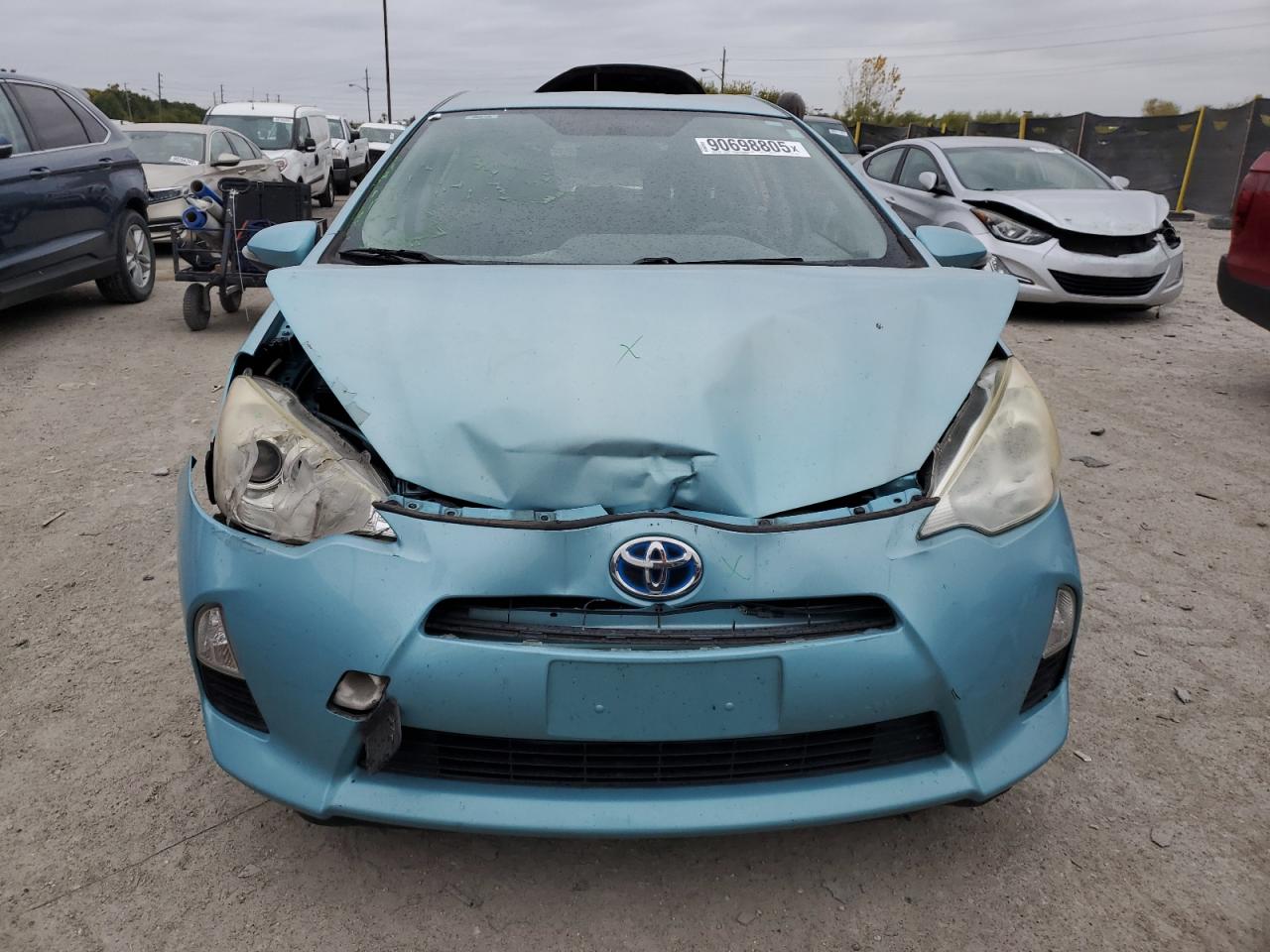 TOYOTA PRIUS C
