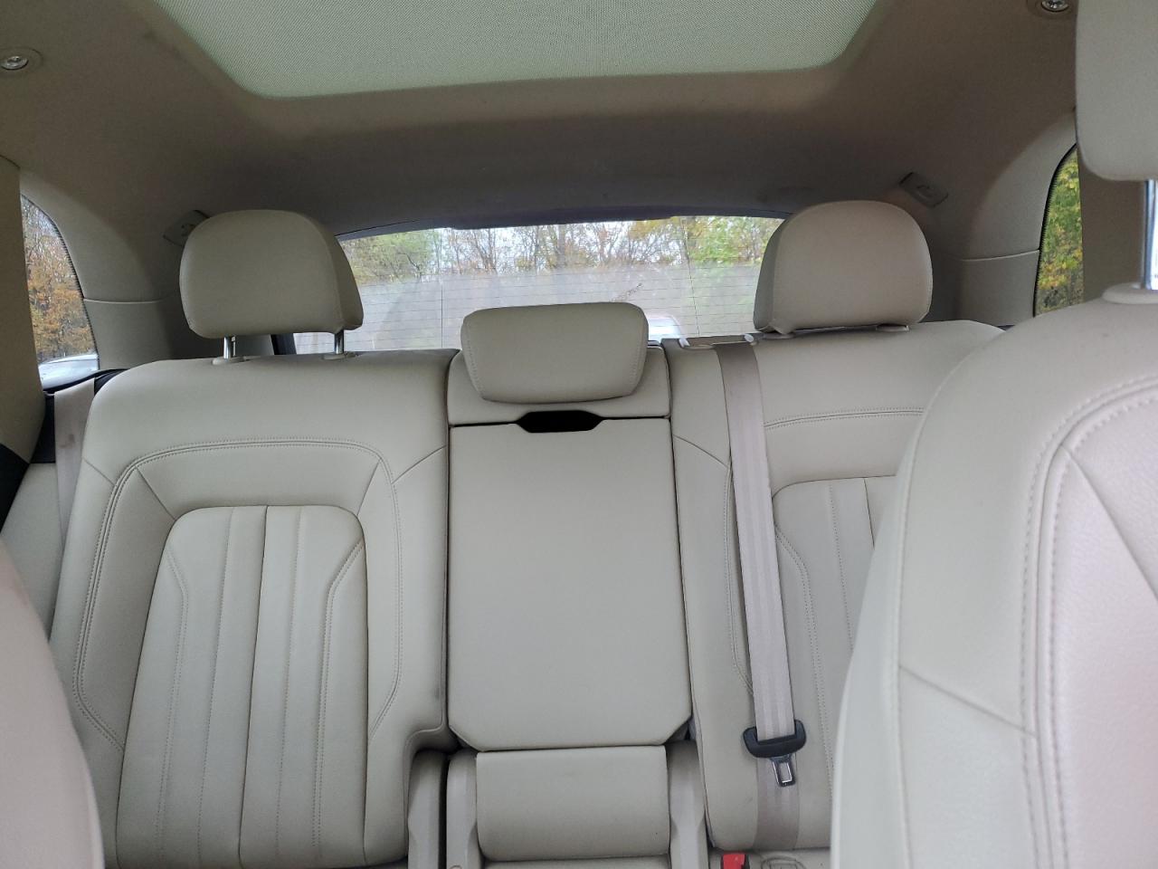 AUDI Q5 PREMIUM PLUS