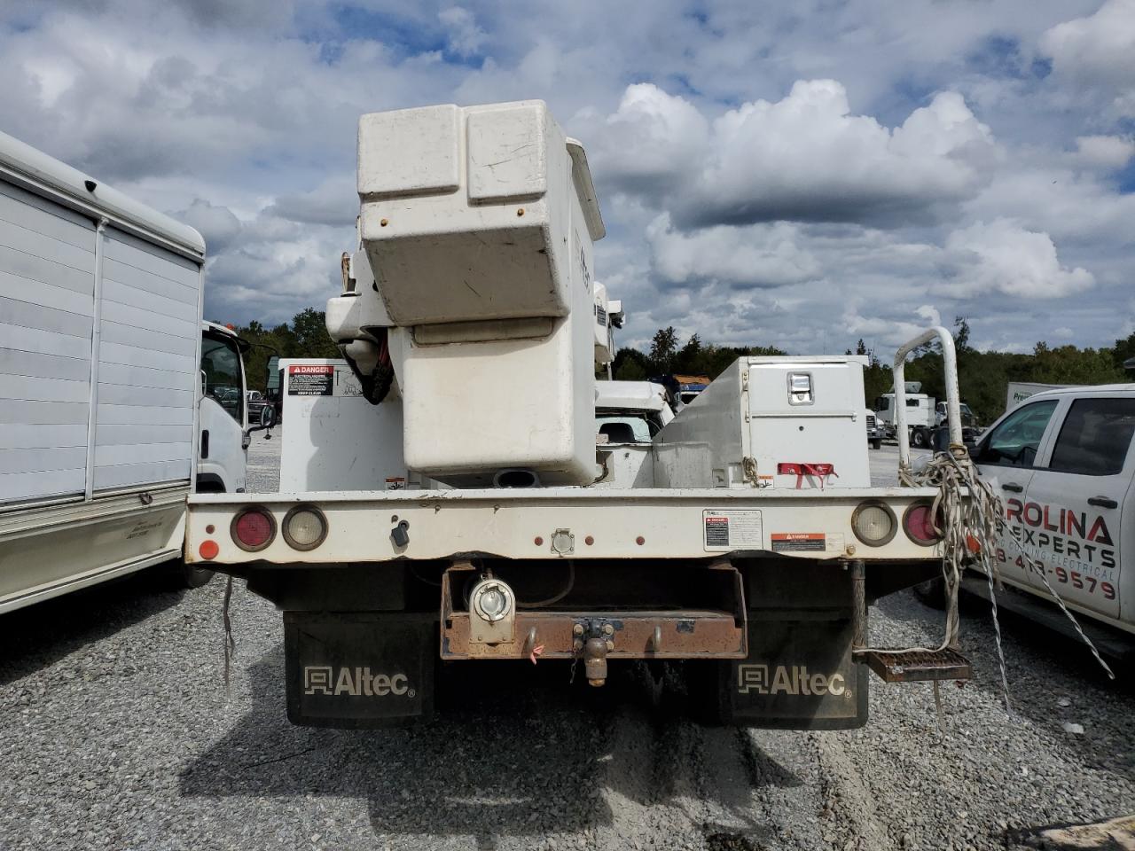 FORD F-550 SUPER DUTY