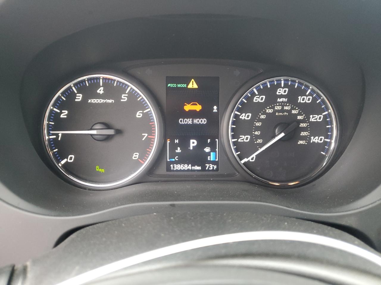 MITSUBISHI OUTLANDER SE