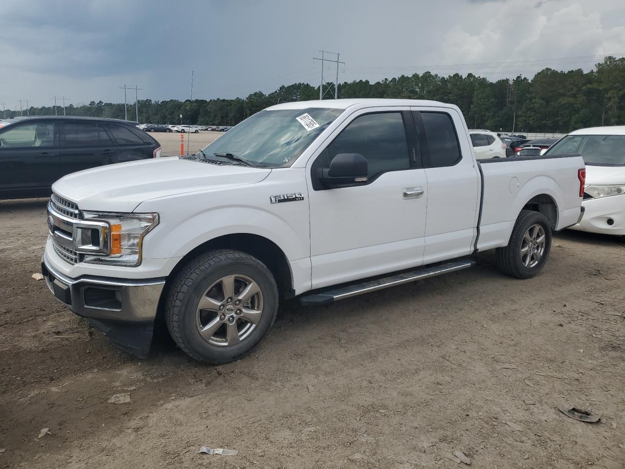FORD F-150 SUPER CAB