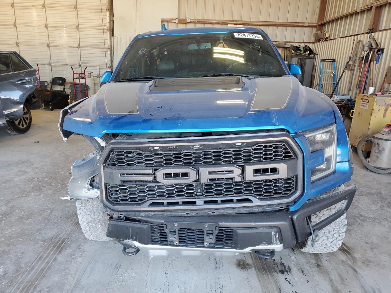 FORD F-150 RAPTOR